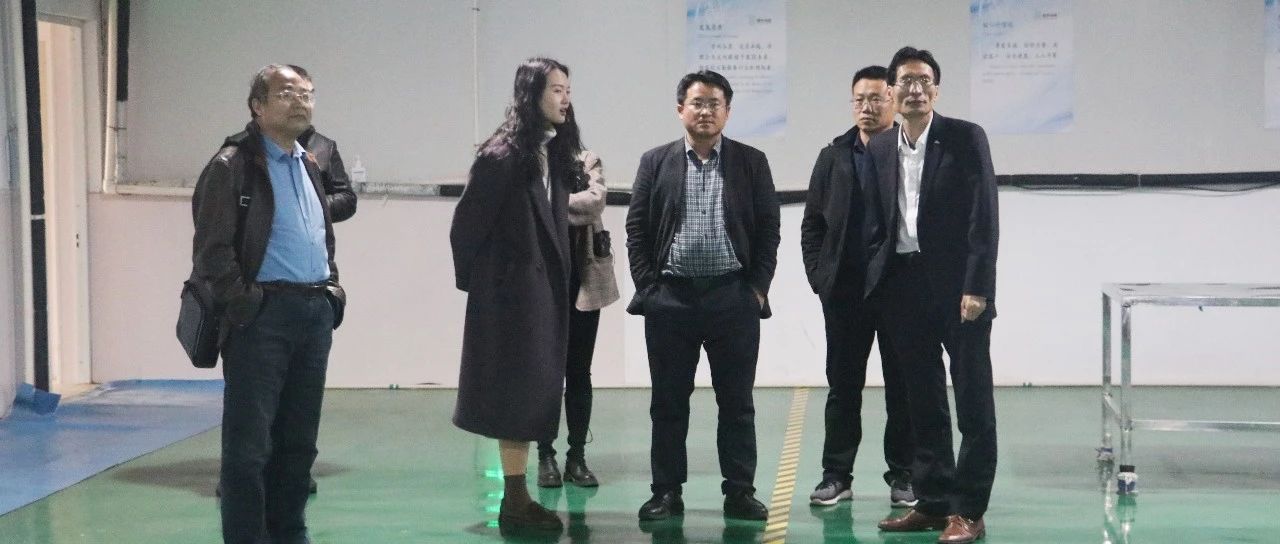 东营市广饶县中医院党总支书记、院长王景峰参观考察日照市国济尚领医院管理服务有限公司